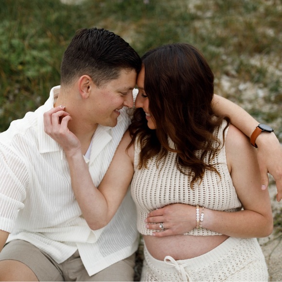 Meet your Posher, Haley - Picture 1 of 3